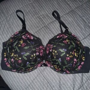 Victoria's Secret " Very Sexy" Collection Push Up Bra